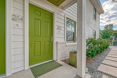 212 E 14th St, Houston, TX 77008 - photo 2