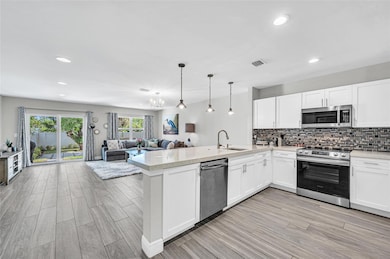 808 NE 15th Ave, Fort Lauderdale, FL 33304 - photo 6