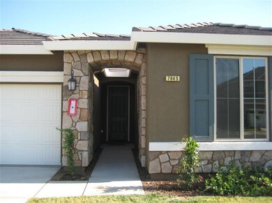7045 E Ramona Way, Fresno, CA 93727 - photo 3