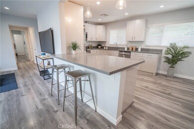 5188 Llano Dr, Woodland Hills, CA 91364 - photo 5