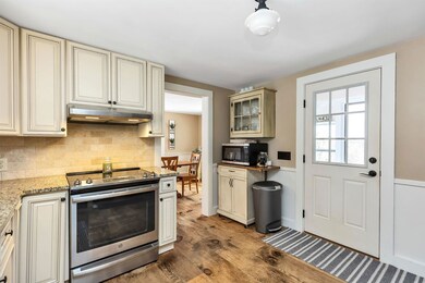 38 Walnut Hill Rd, Amherst, NH 03031 - photo 7