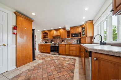 Brand new stove and dishwasher