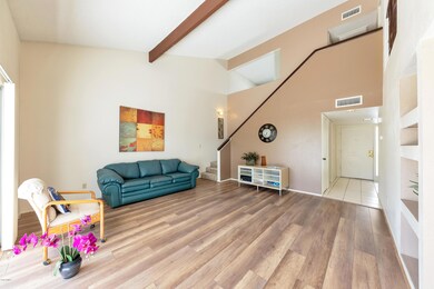 Entry, Gr Room & Master Down