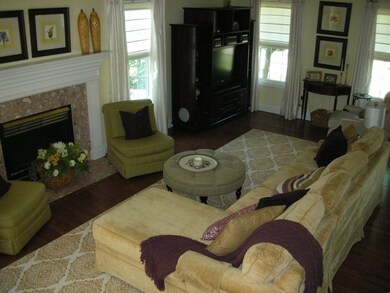 7 Violet Dr, Cranston, RI 02920 - photo 7