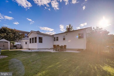 515 Southwell Rd, Linthicum Heights, MD 21090 - photo 5