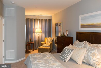 23530 F D R Blvd unit 304, California, MD 20619 - photo 4