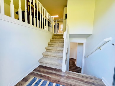 1520 E Vera Dr, Bloomington, IN 47401 - photo 3