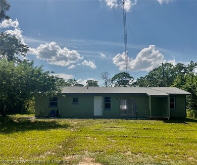 229 Dreamers Dr, Lake Placid, FL 33852 - photo 3