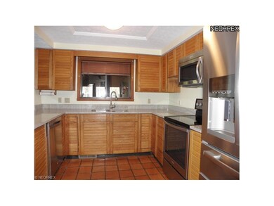 4865 E Lake Rd, Sheffield Lake, OH 44054 - photo 6