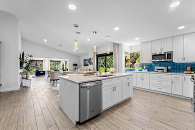 6746 Touchstone Cir, West Palm Beach, FL 33418 - photo 4