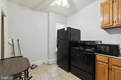 5547 Hazel Ave, Philadelphia, PA 19143 - photo 5