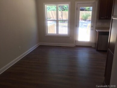 107 Kingswood Rd, Statesville, NC 28625 - photo 3