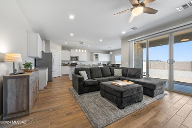 06-Living Area