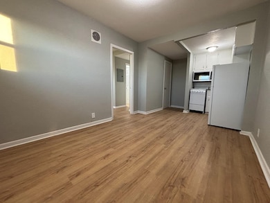 808 Avenue H unit 304, Levelland, TX 79336 - photo 4