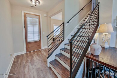 3 Bedrooms Up