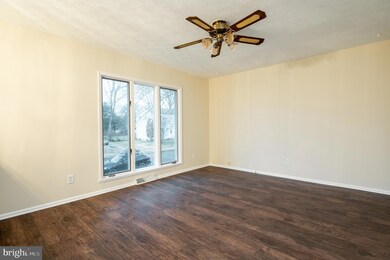 615 Mulberry Ln, Edgewood, MD 21040 - photo 5