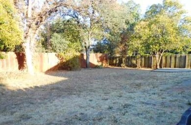 2771 Fairway Ave, Redding, CA 96002 - photo 6