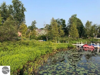 157 Mitchell Ct, Elk Rapids, MI 49629 - photo 7