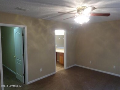 11478 Tori Ln, Jacksonville, FL 32218 - photo 4