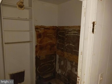 2645 Dulany St, Baltimore, MD 21223 - photo 2