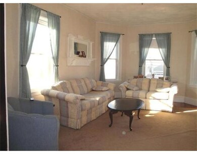 37 Cypress St unit 2, Watertown, MA 02472 - photo 4