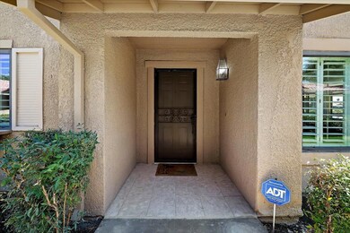 07-Entrance