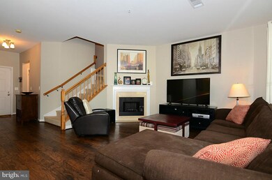 45090 Brae Terrace unit 104, Ashburn, VA 20147 - photo 2
