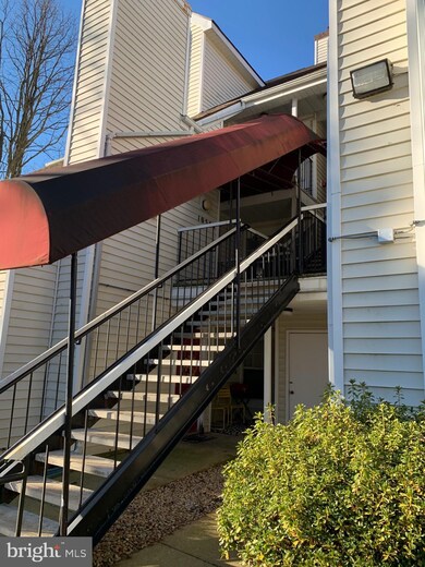 10543 Beacon Ridge Dr unit 203, Bowie, MD 20721 - photo 2