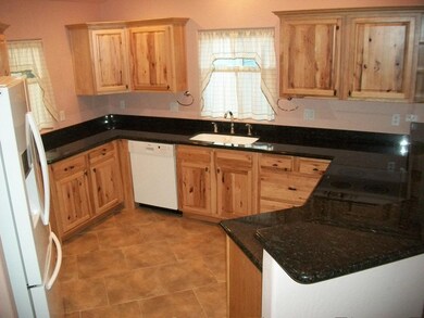 KITCHEN 3