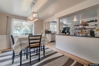 1305 Broadway St SW, Albany, OR 97321 - photo 7