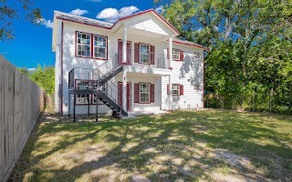 3117 E Crosstimbers St unit 2, Houston, TX 77093 - photo 2