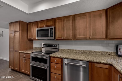Floor To Ceiling Upgraded Cabinets