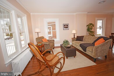 340 E Jackson St, New Holland, PA 17557 - photo 2