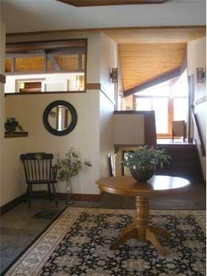 131 Middle St, Amherst, MA 01002 - photo 3