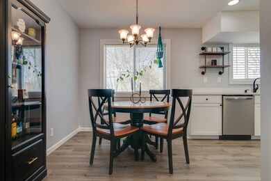 Convenient dining area located just off the kitchen and living area. 