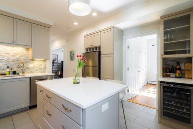 4 Hardwick St unit 2, Cambridge, MA 02141 - photo 5