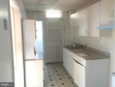 3402 Avondale Ave, Baltimore, MD 21215 - photo 7