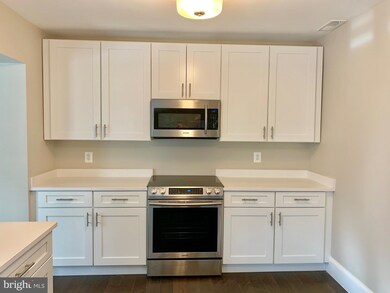 35285 Snickersville Turnpike, Round Hill, VA 20141 - photo 4