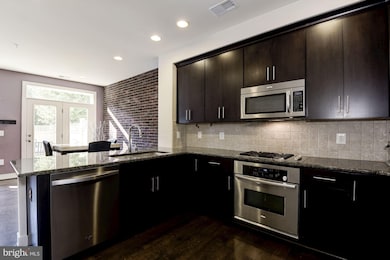 834 N Columbus St, Alexandria, VA 22314 - photo 3