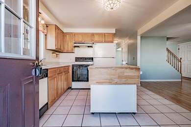 22 Brigham St, South Portland, ME 04106 - photo 7