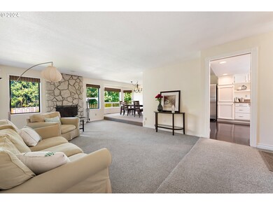 Living Room/Dining Room