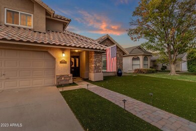 4-web-or-mls-932-e-encinas-ave