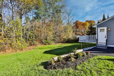 16 Palmer Rd, Goffstown, NH 03045 - photo 5