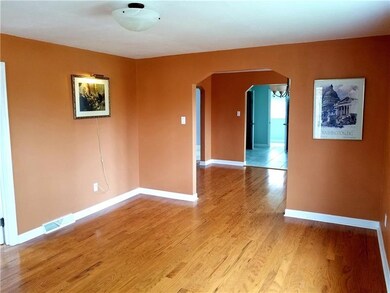 Clean and Ready to Move-in