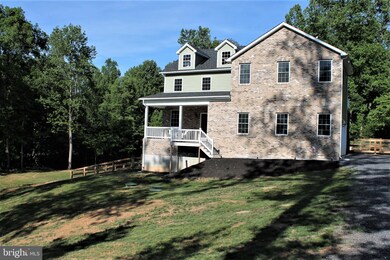 289 Chimney Cir, Middletown, VA 22645 - photo 2