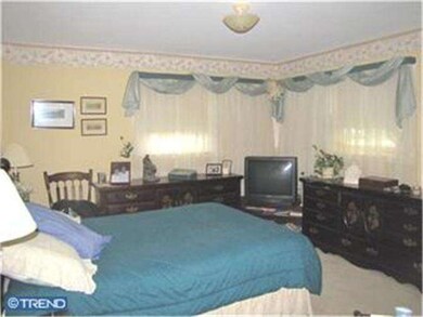 101 Wykagyl Rd, Somerdale, NJ 08083 - photo 4