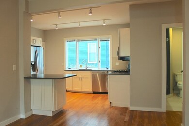 36 Walden St unit 1, Cambridge, MA 02140 - photo 3