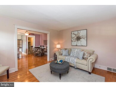 2638 Avondale Ave, Abington, PA 19001 - photo 6