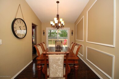 12 Margaret DR