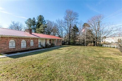 640 Old Sunset Hill Rd, Hendersonville, NC 28792 - photo 2